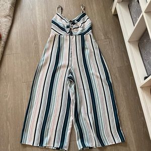 Sleeveless cutout stripped jumpsuit size small
